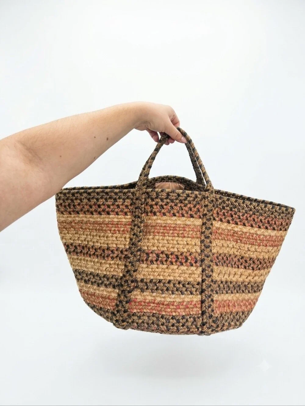 Homespice Classic American Decor Braided Jute Basket, Fussett Design, 14x14x10